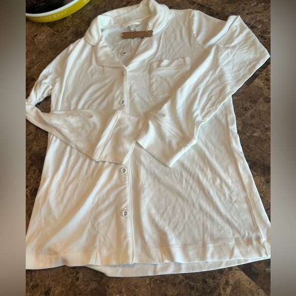 Skims Soft Lounge Sleep Set (both size small) - Picture 2 of 5